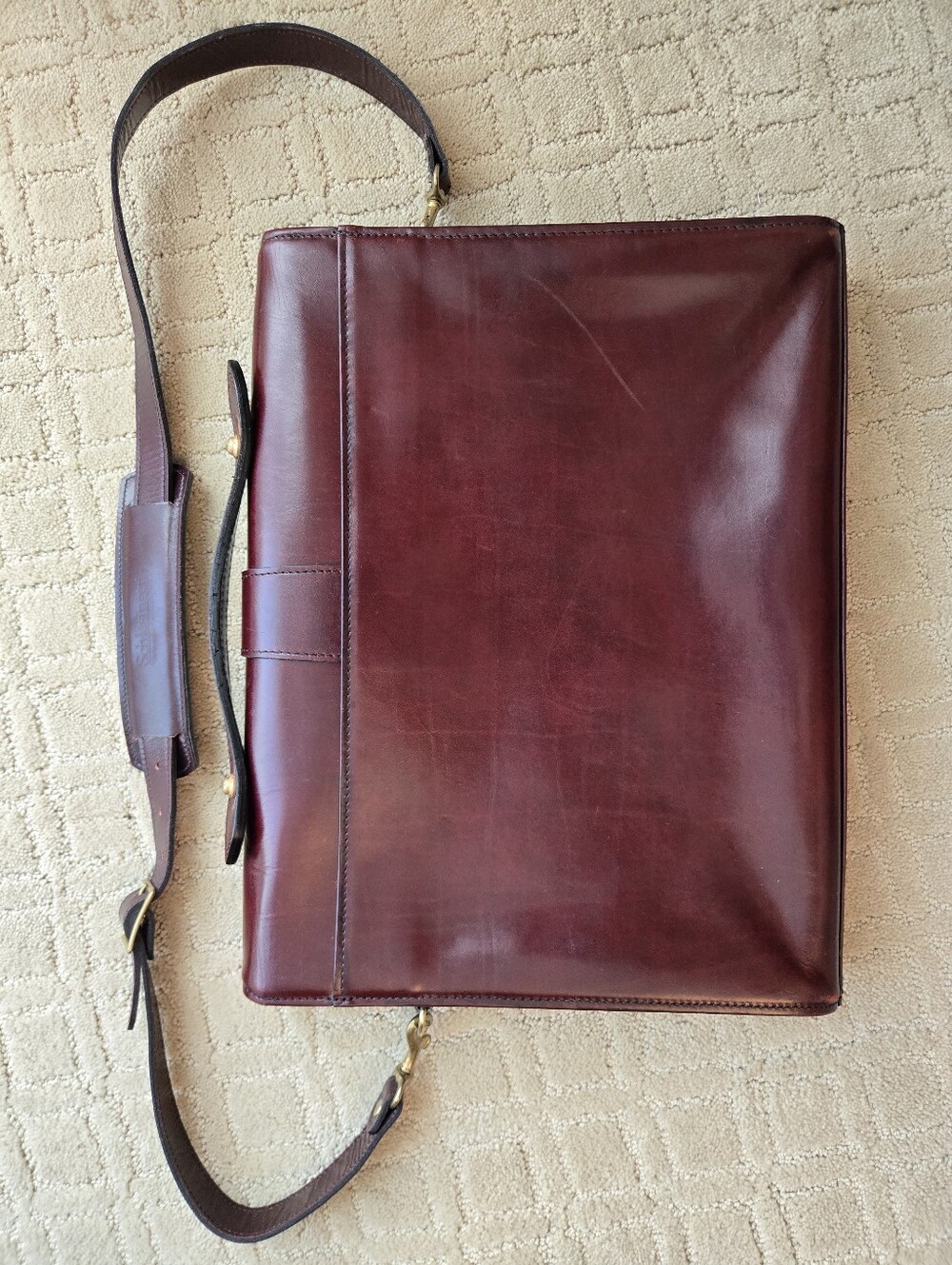 Vintage Schlesinger Oxblood Leather Briefcase - Picture 5 of 16
